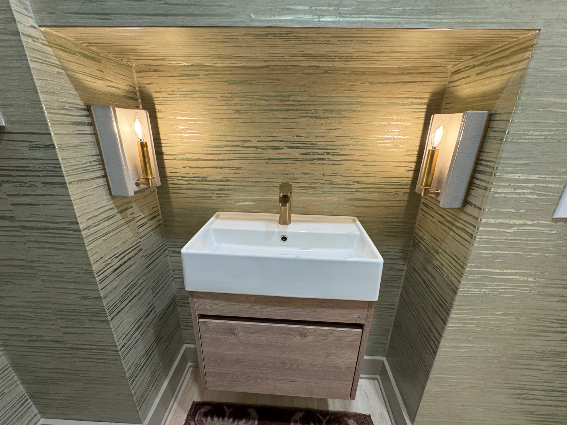 Gallery photos for Elevate Your Bathroom Ambience with New Lighting in Buckhead: Image #4
