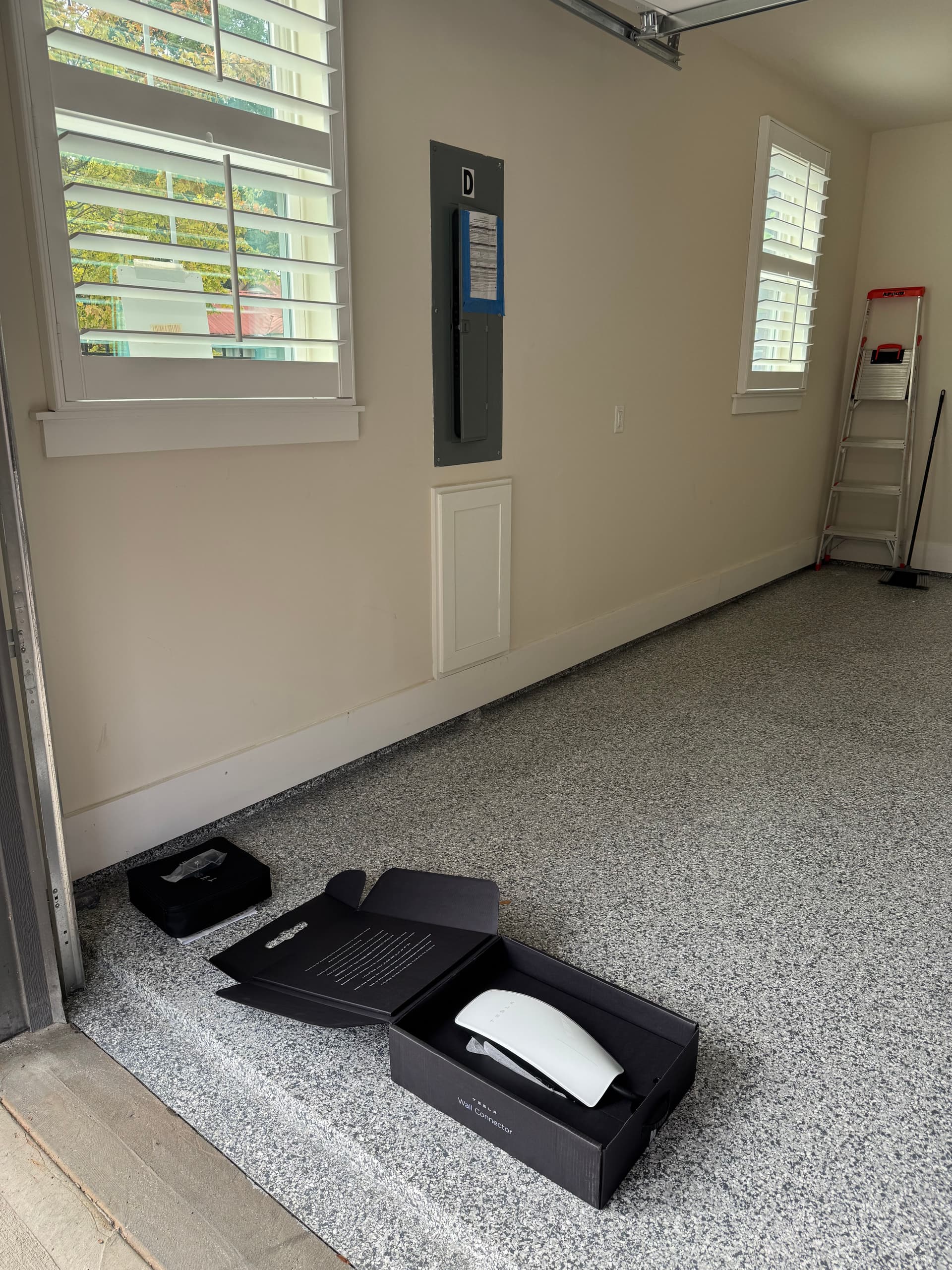 Gallery photos for Level 2 Tesla Wall Connector Installed in Atlanta Garage: Image #1