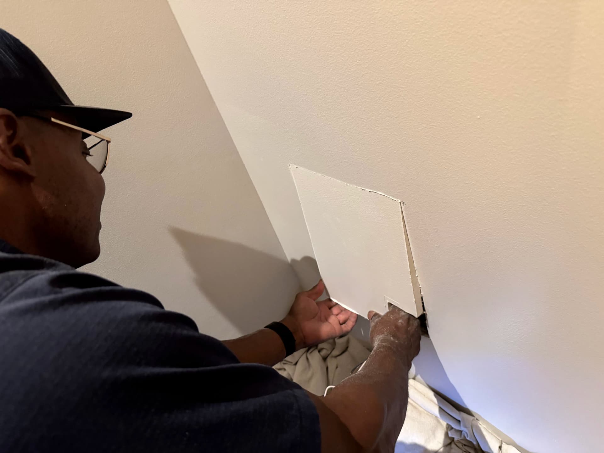 Gallery photos for Recessed Media Box Install for an LED Mirror in Brookhaven: Image #7