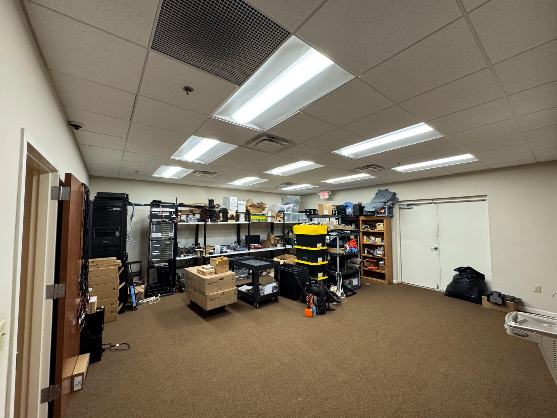 Gallery photos for 32 LED Fixtures Installed in Alpharetta Office Lighting Upgrade: Image #8